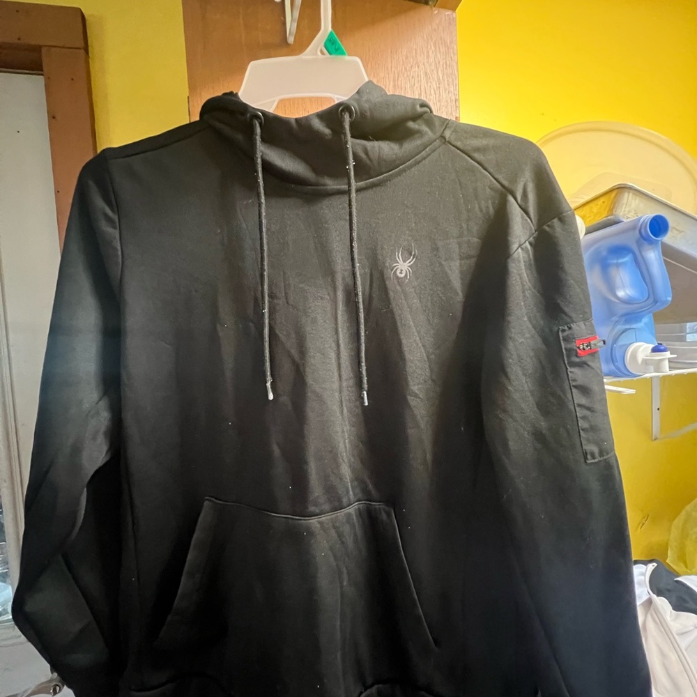 Spyder Men’s Black Hooded Pullover Sweatshirt medium